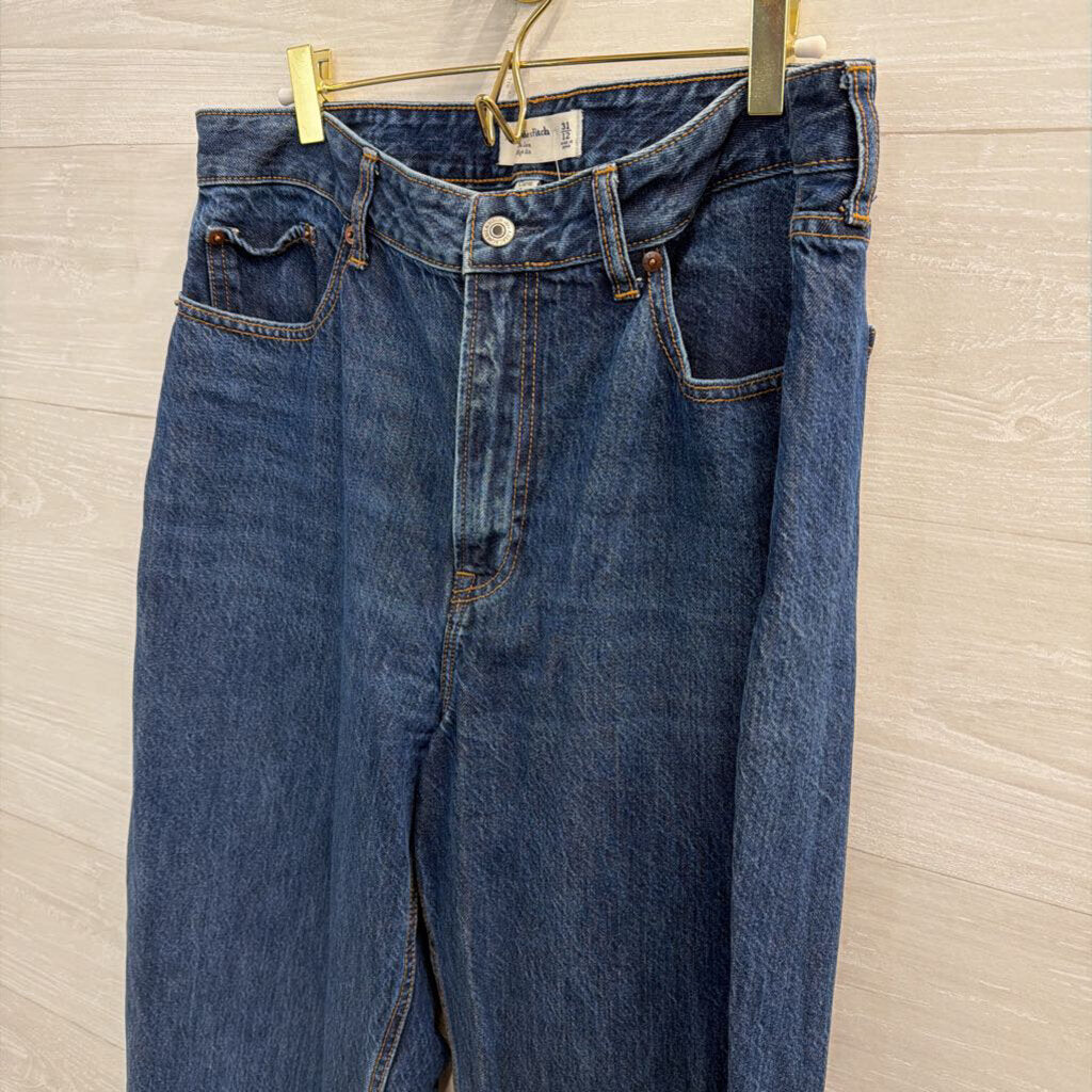 Abercrombie and Fitch Dark Wash The Loose High Rise Jeans 31