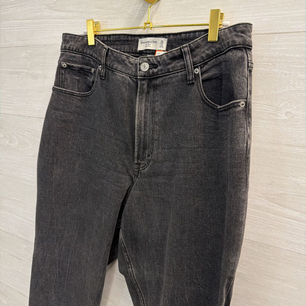 Abercrombie and Fitch Black The Mom High Rise Jeans 31