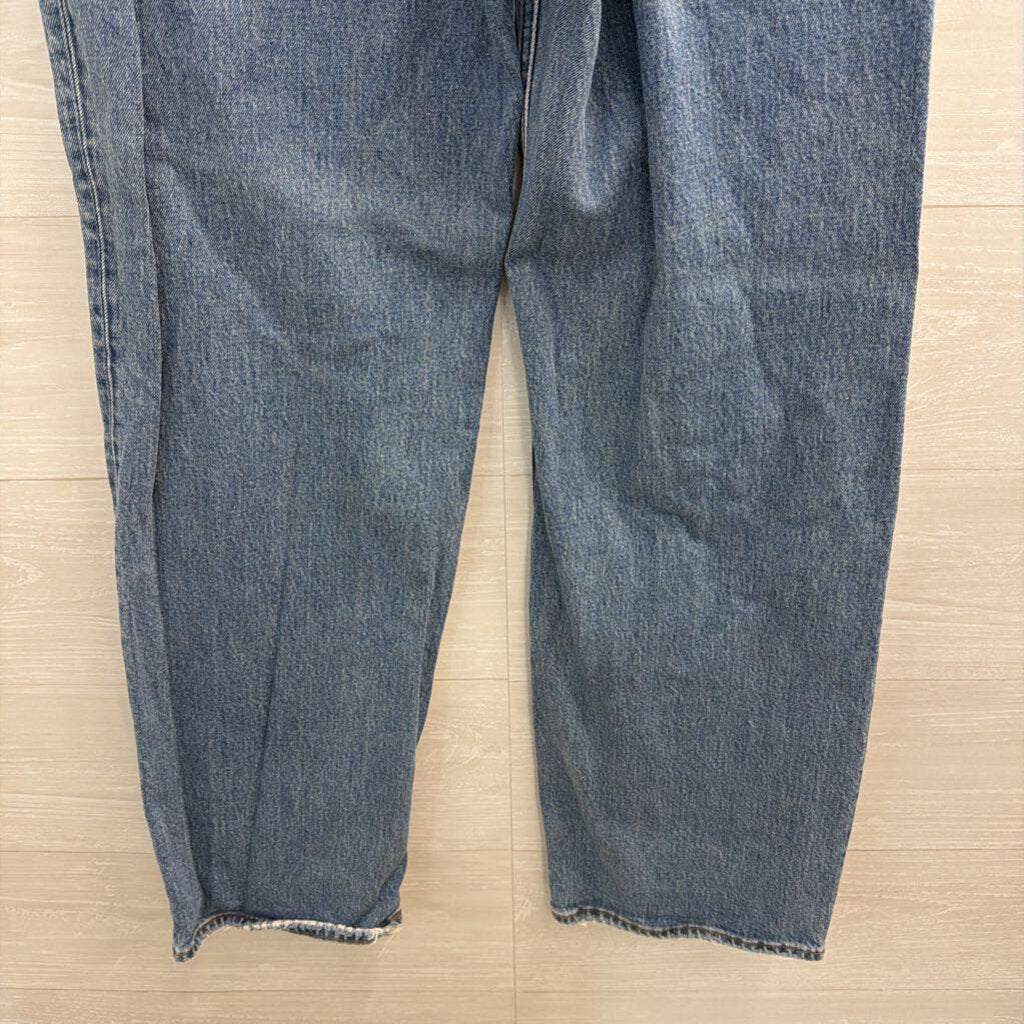 Abercrombie and Fitch Medium Wash The 90s Relaxed High Rise Jeans 31