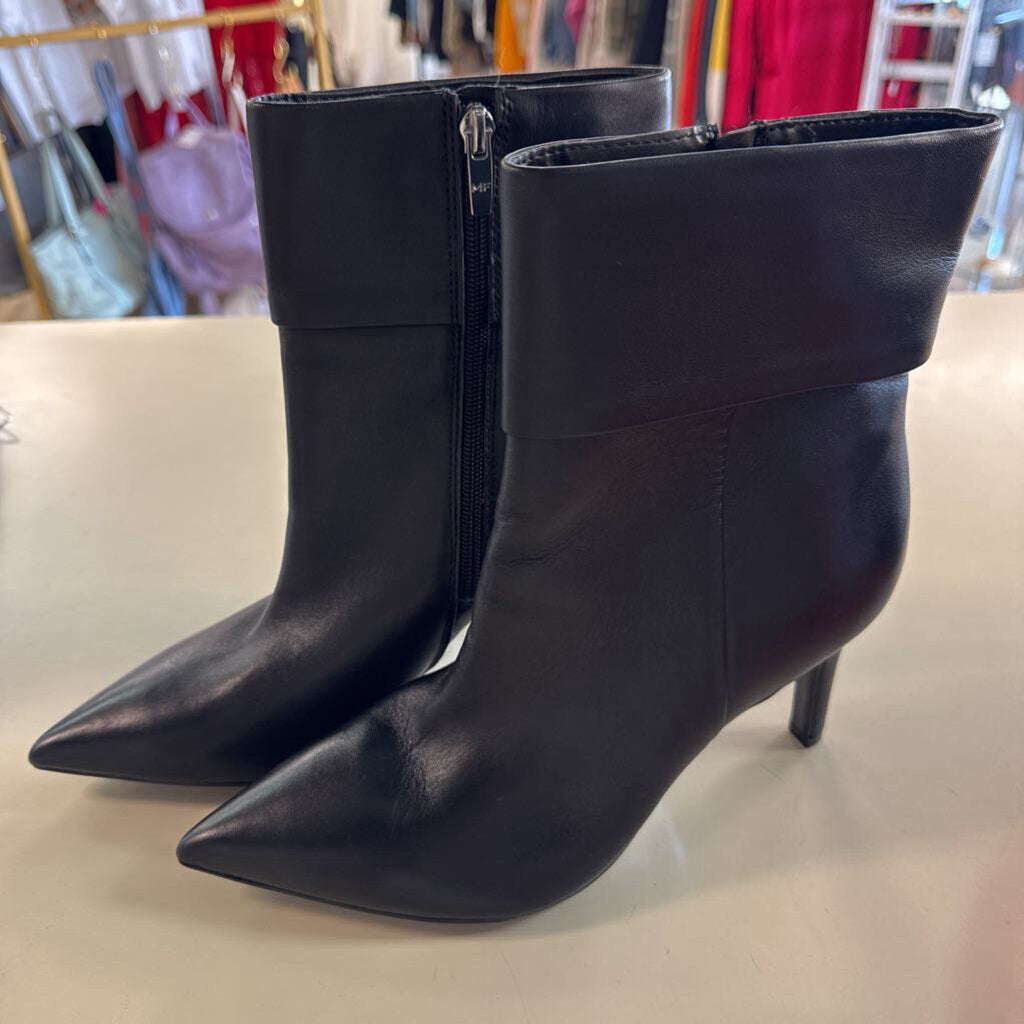 Marc Fisher Black Leather Heeled Point Toe Ankle Boots 8