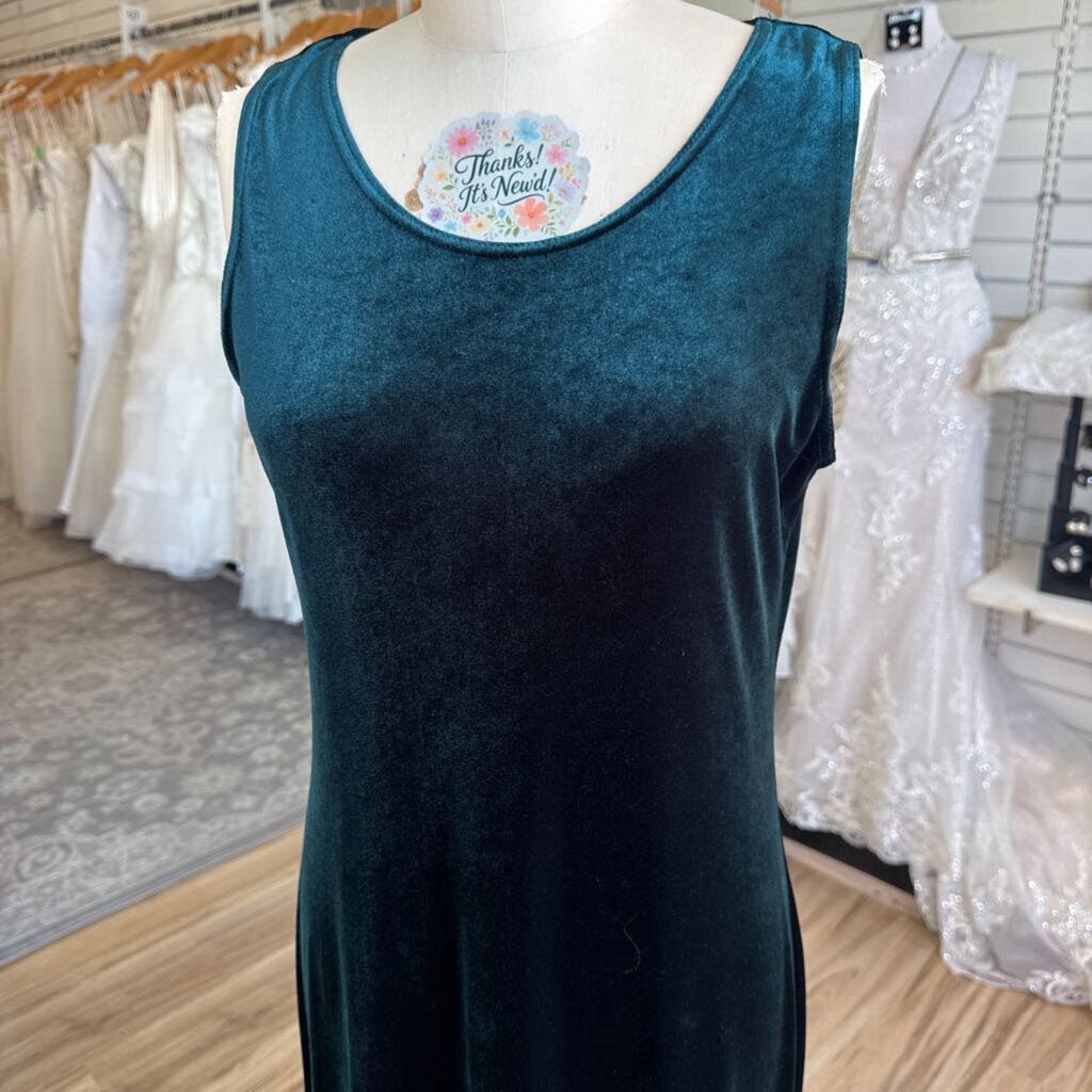 Karin Stevens Green Velvet Sleeveless Long Formal Dress 12
