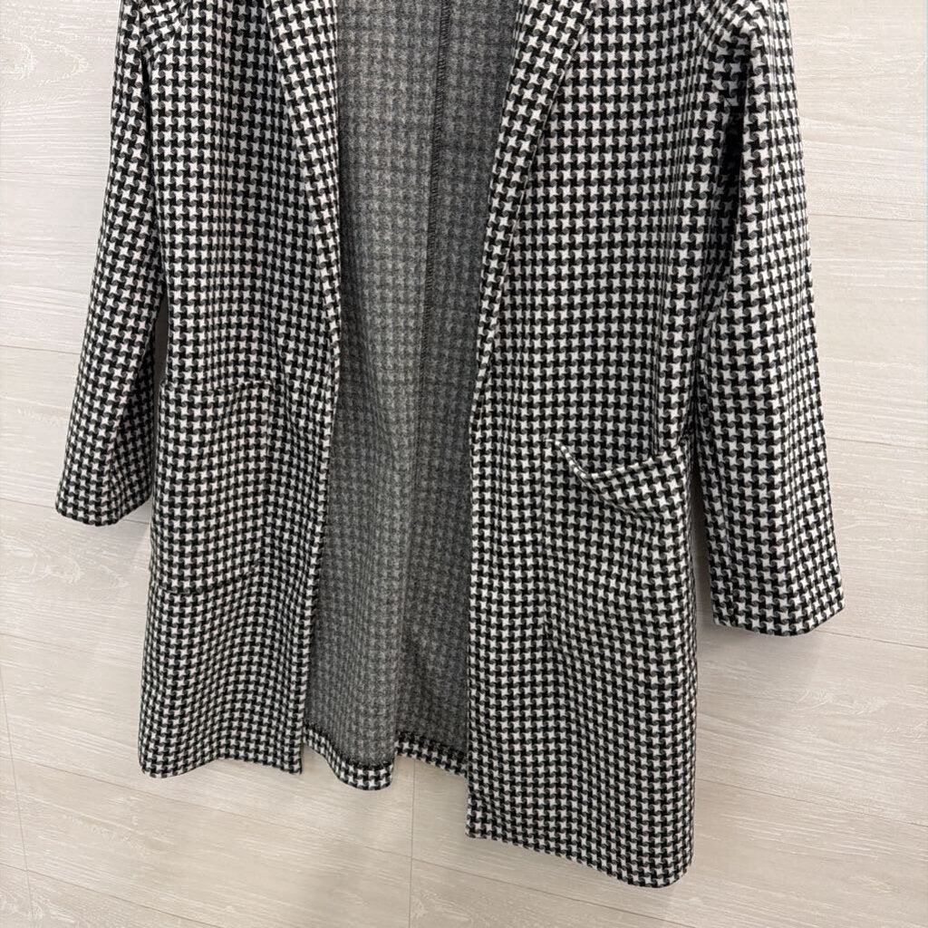 Shinestar Black/ White Houndstooth Open Front Jacket Small