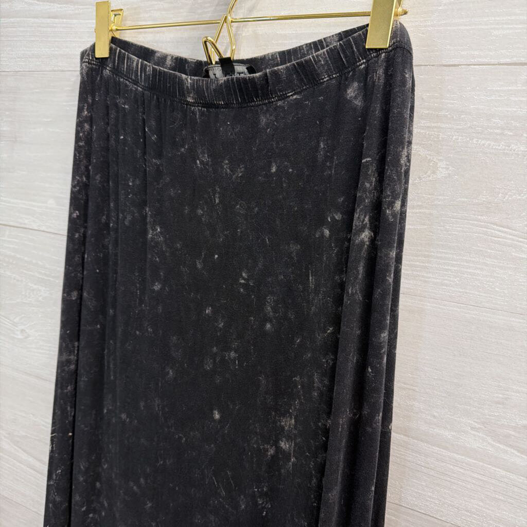 POL Black Print Maxi Skirt Large