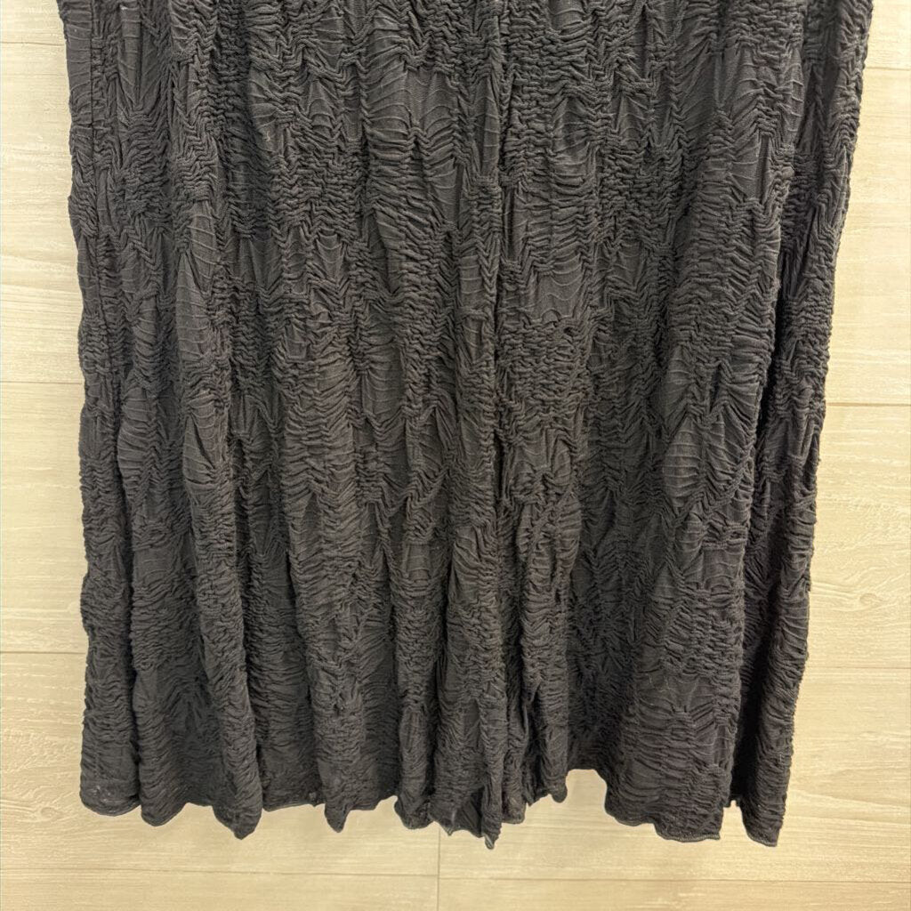 Sno Skins Black Textured Midi Skirt Large