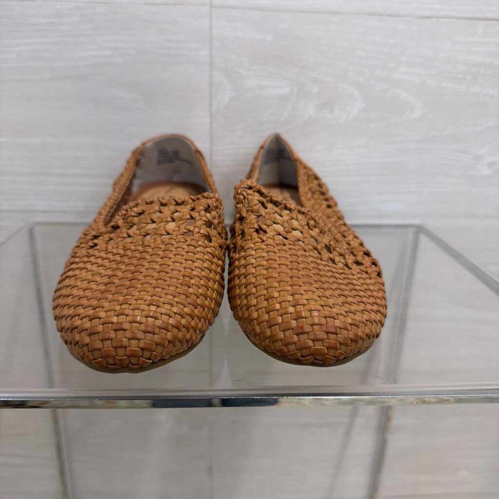 Me Too Brown Woven Leather Slip On Loafers 8.5