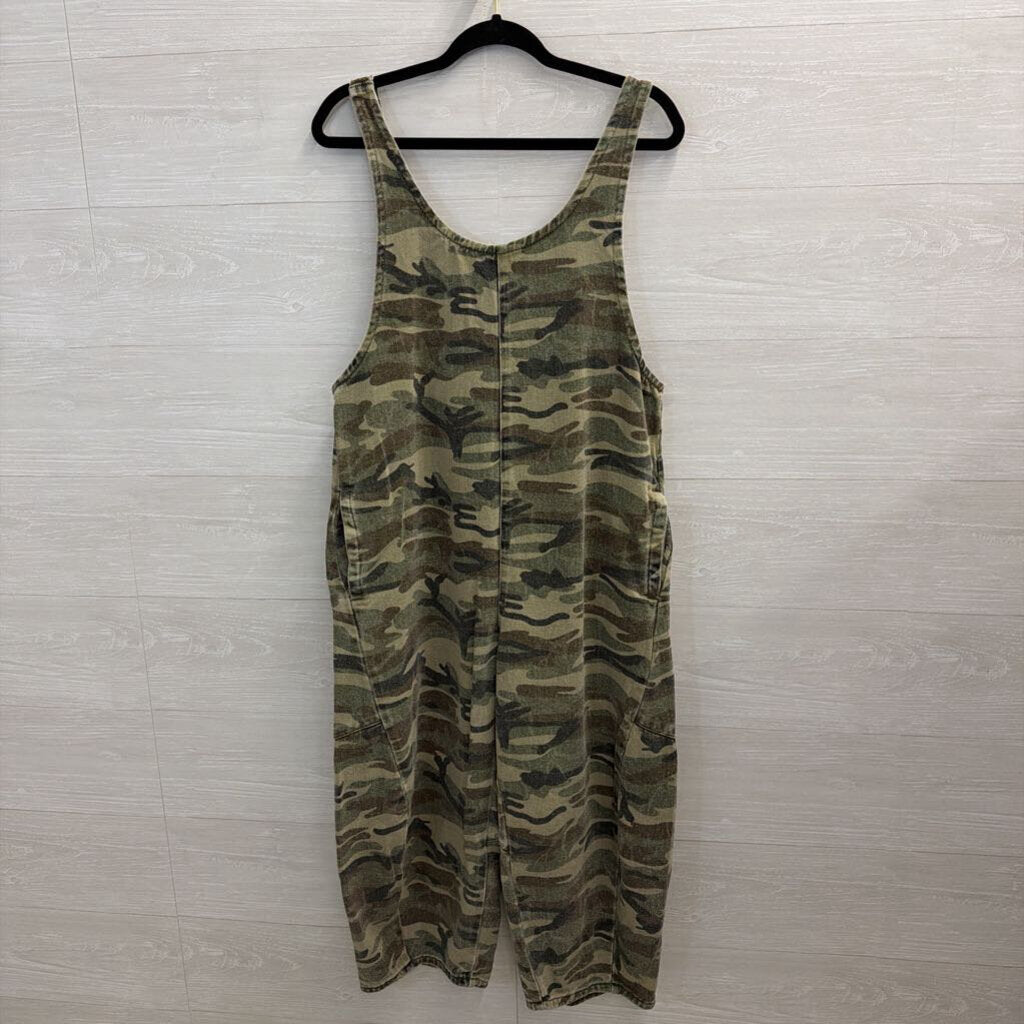 Easel Green Camo Denim Wide Leg Overalls Small