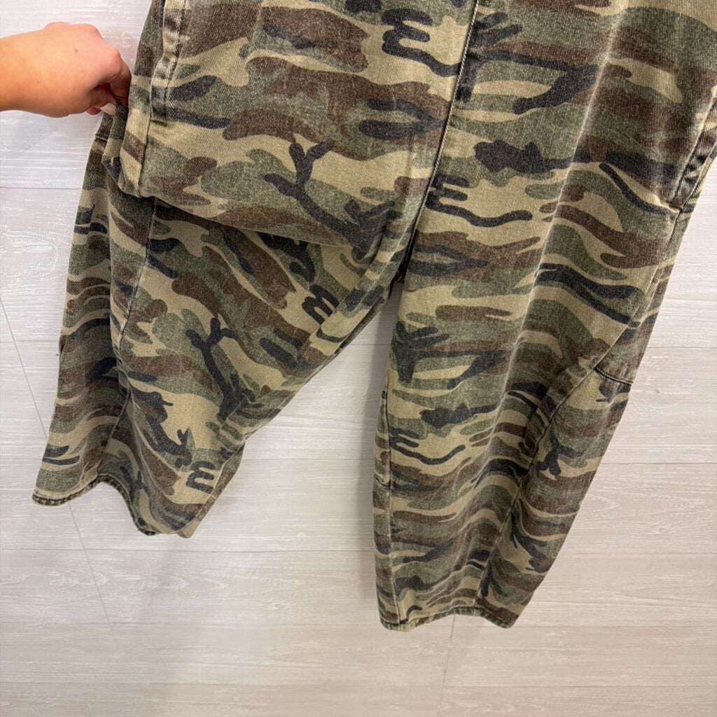 Easel Green Camo Denim Wide Leg Overalls Small
