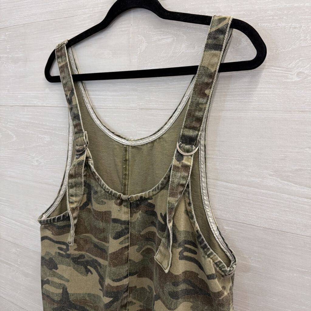 Easel Green Camo Denim Wide Leg Overalls Small