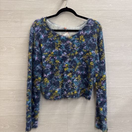 Navy/ Multi Soft Fuzzy Print Cropped Sweater Small