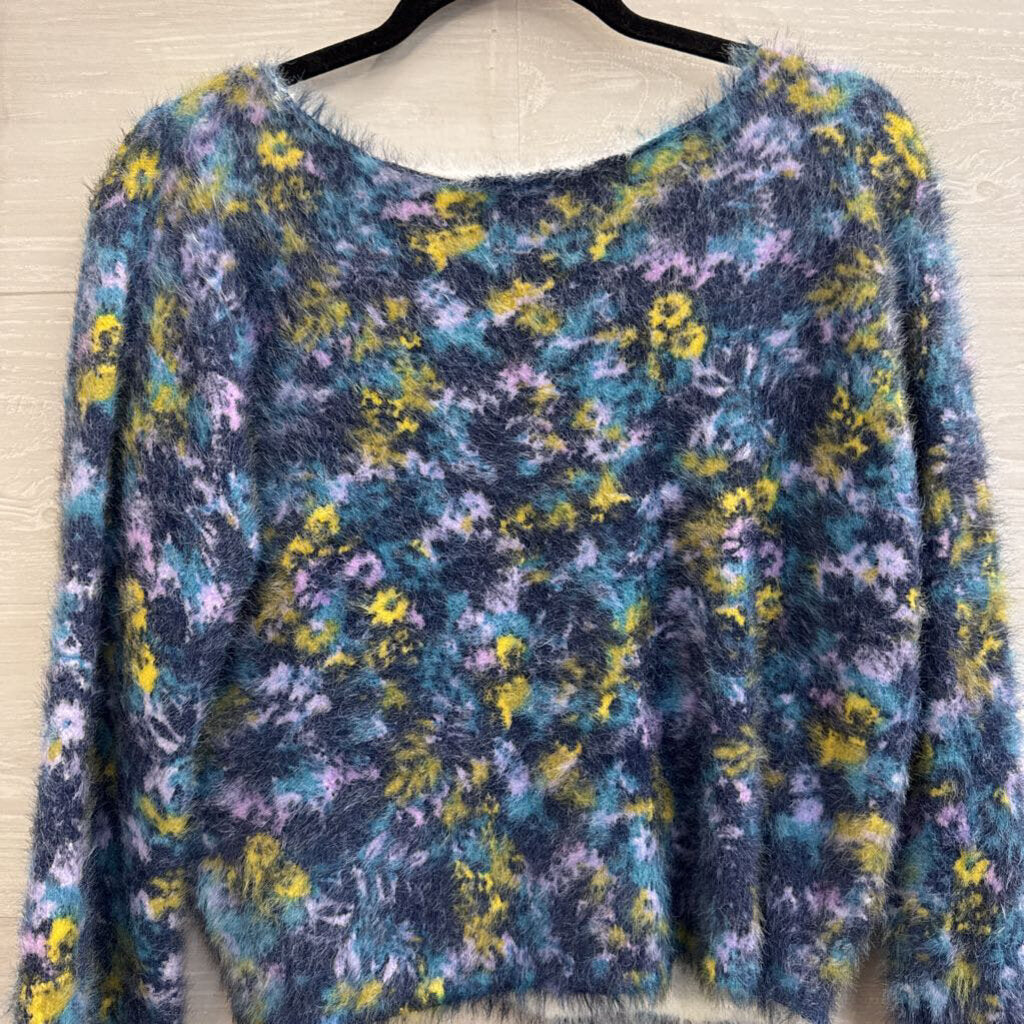 Navy/ Multi Soft Fuzzy Print Cropped Sweater Small