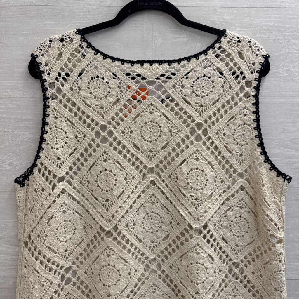Ultra Pink Cream/ Black Crochet Tank Top Extra Large