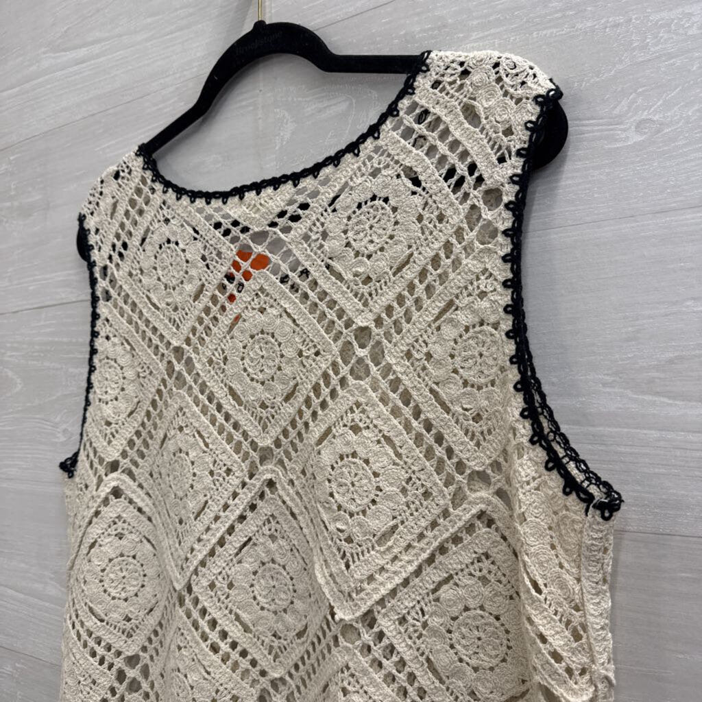 Ultra Pink Cream/ Black Crochet Tank Top Extra Large