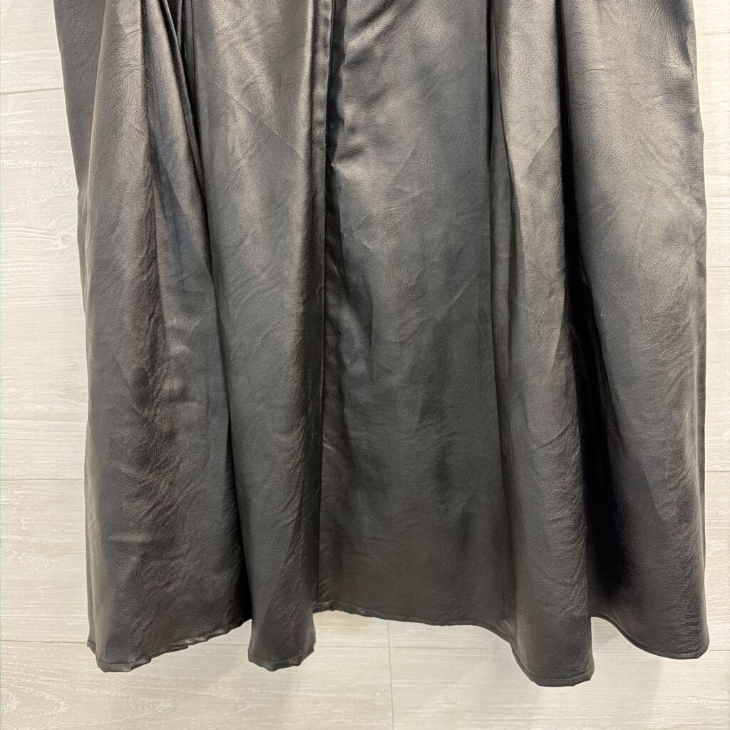 Black Faux Leather Pleated Belted Waist Skirt Extra Large