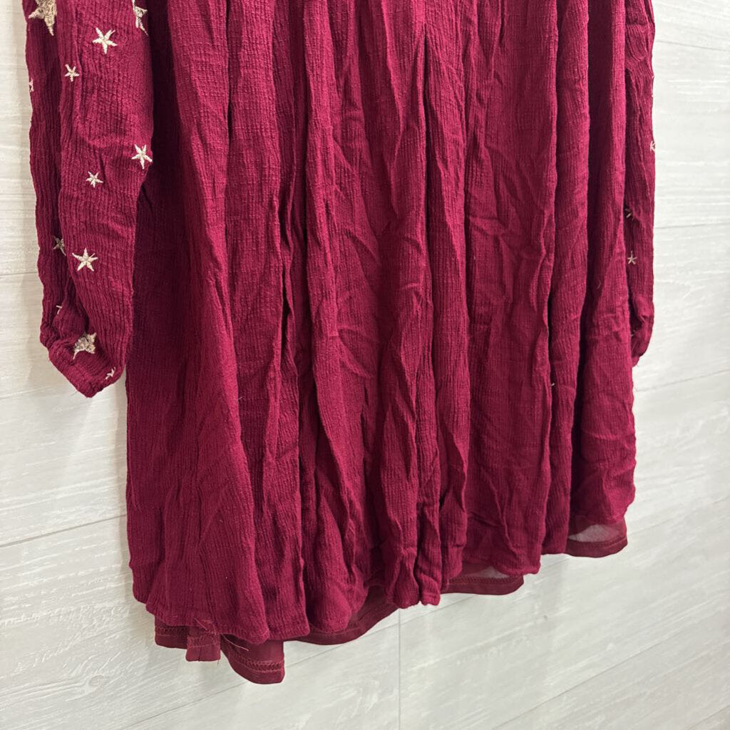 Entro Burgundy/ Gold Embroidered Star Long Sleeve Top Small