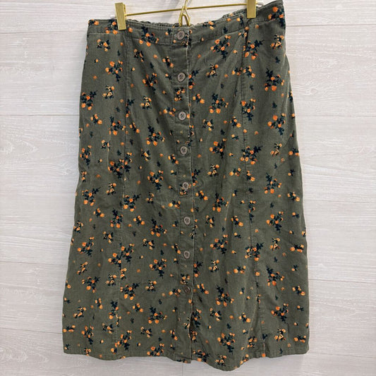 The Vermont Country Store Green Floral Corduroy Midi Skirt Large