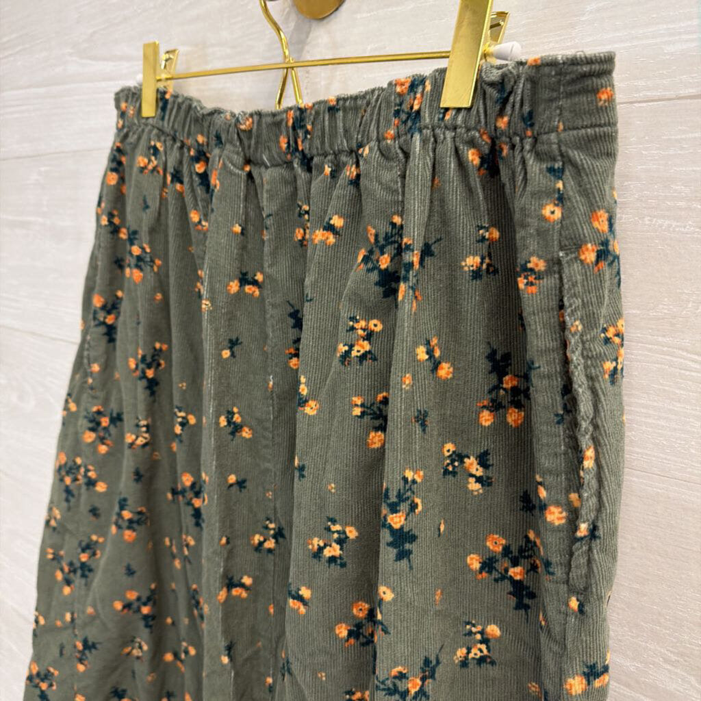 The Vermont Country Store Green Floral Corduroy Midi Skirt Large