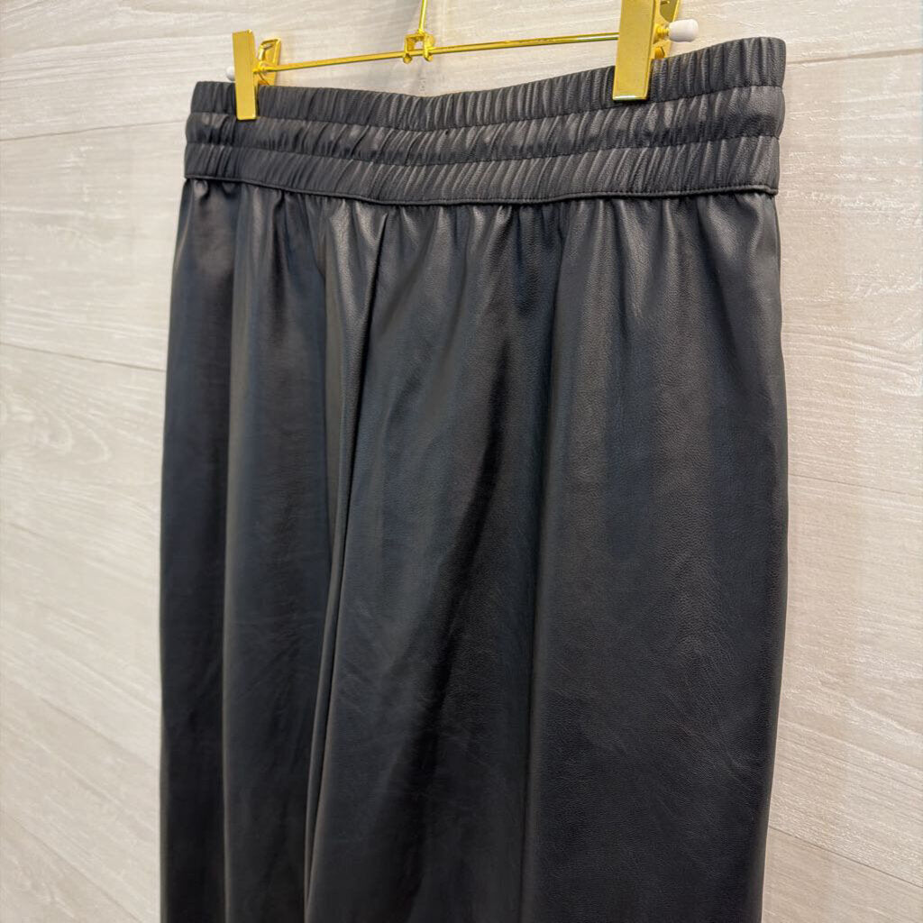Who What Wear Black Faux Leather Wide Leg Pull On Pants Medium