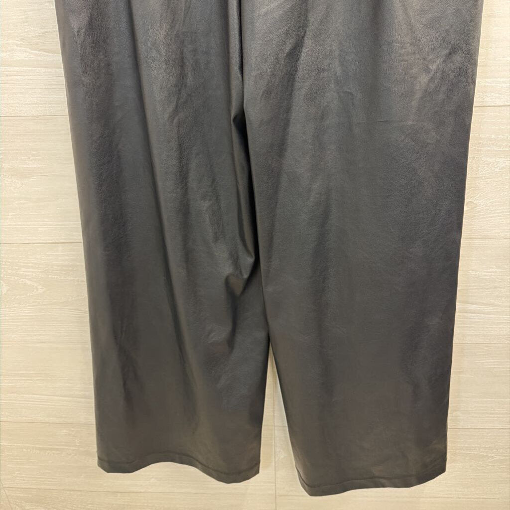 Who What Wear Black Faux Leather Wide Leg Pull On Pants Medium