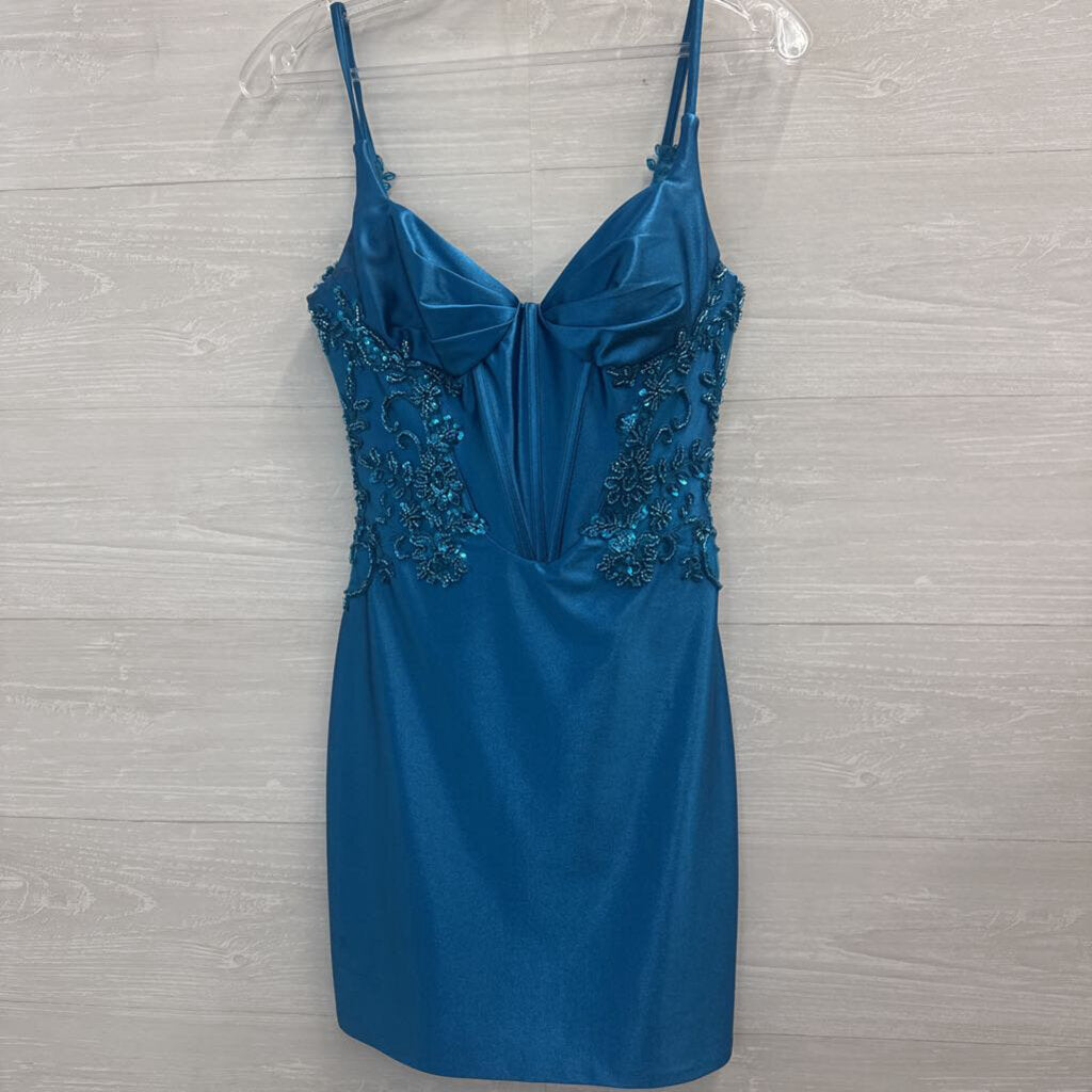 Nox Anabel Blue Silky Beaded Lace Short Formal Dress 2