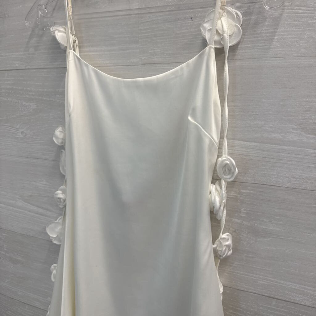 Lena White Silky Floral Tassel Strap Short Formal Dress Small