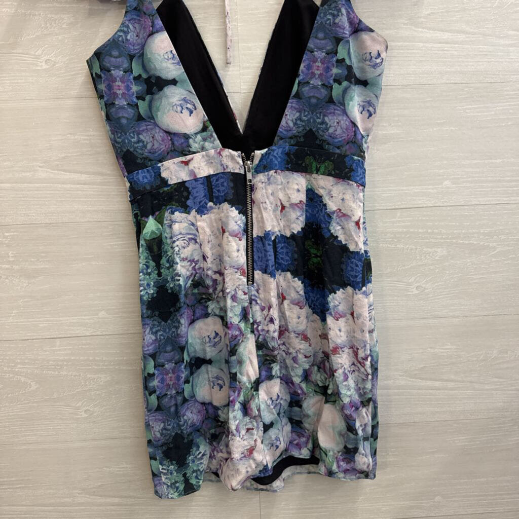 NBD Purple/ Blue Floral Print Short Flutter Sleeve Dress Medium