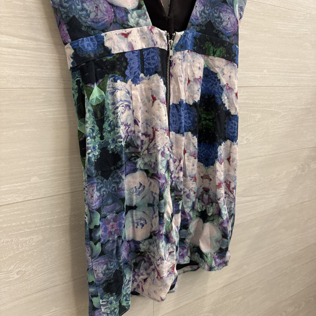 NBD Purple/ Blue Floral Print Short Flutter Sleeve Dress Medium