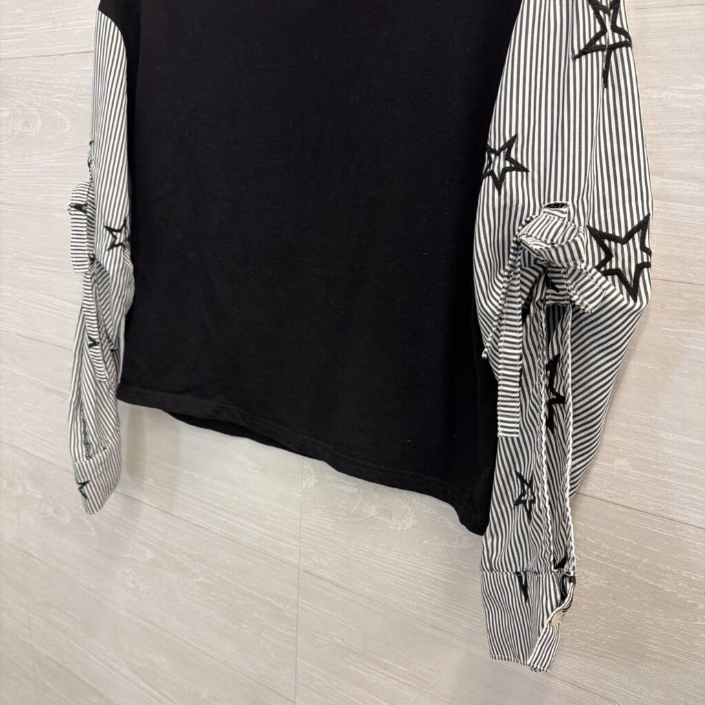 Aqua Black/ White Striped Star Long Sleeve Top Small