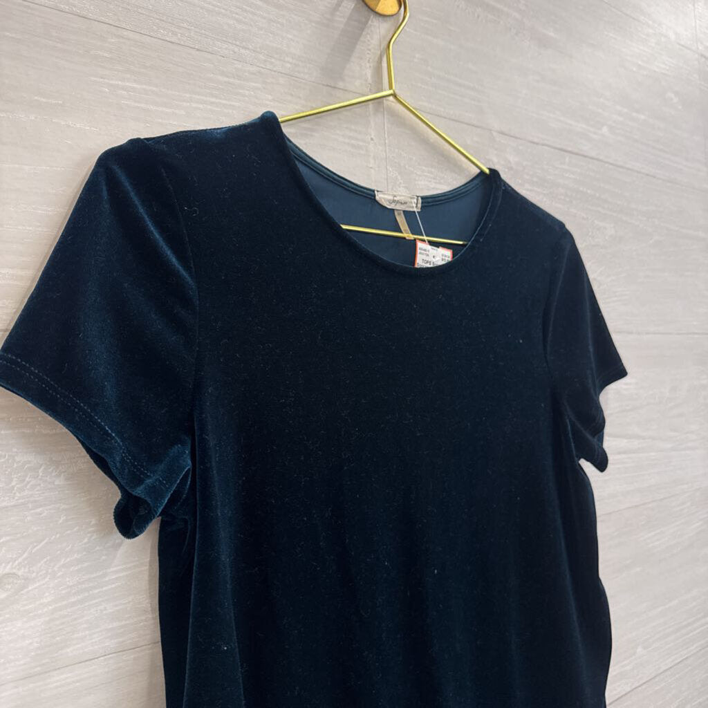 Soprano Blue Velvet Cropped Short Sleeve Top Medium