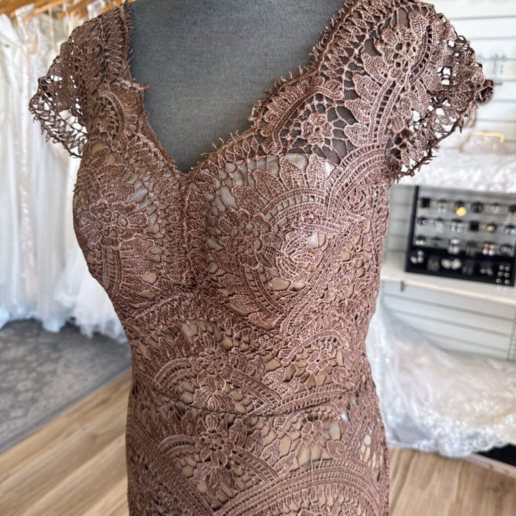 Brown Lace Cap Sleeve Long Formal Dress Small