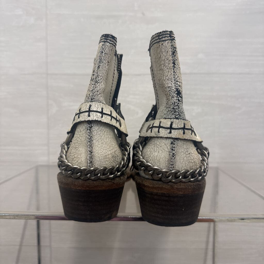 Free People Crackled White Stony Desert Ankle Boots 37