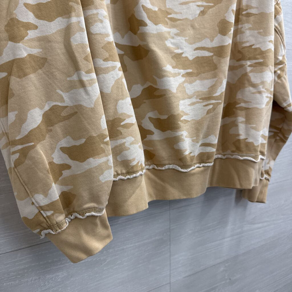 American Eagle Brown Camo Print Long Sleeve Off Shoulder Top Large