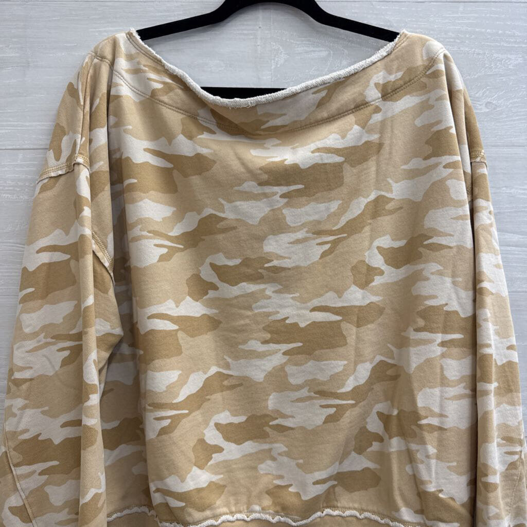 American Eagle Brown Camo Print Long Sleeve Off Shoulder Top Large