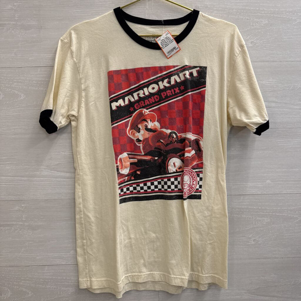 Super Nintendo Cream/ Black Mario Kart Short Sleeve Graphic Tee Medium