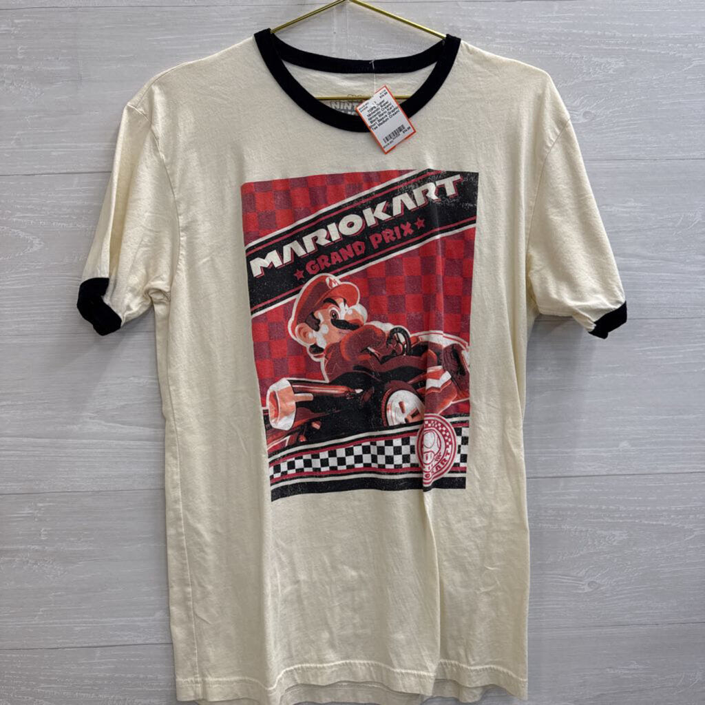 Super Nintendo Cream/ Black Mario Kart Short Sleeve Graphic Tee Medium