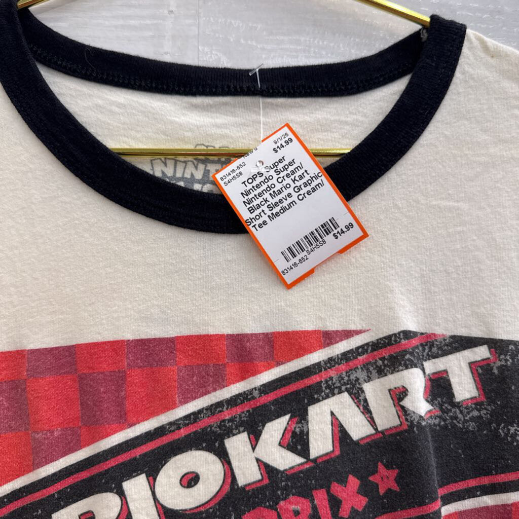 Super Nintendo Cream/ Black Mario Kart Short Sleeve Graphic Tee Medium