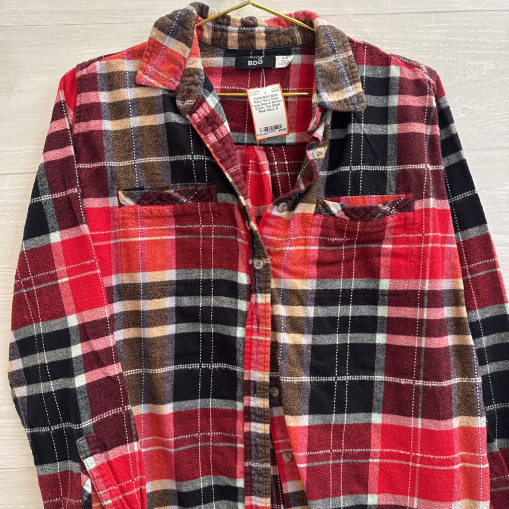 BDG Red/ Navy Plaid Long Sleeve Button Down Top Small