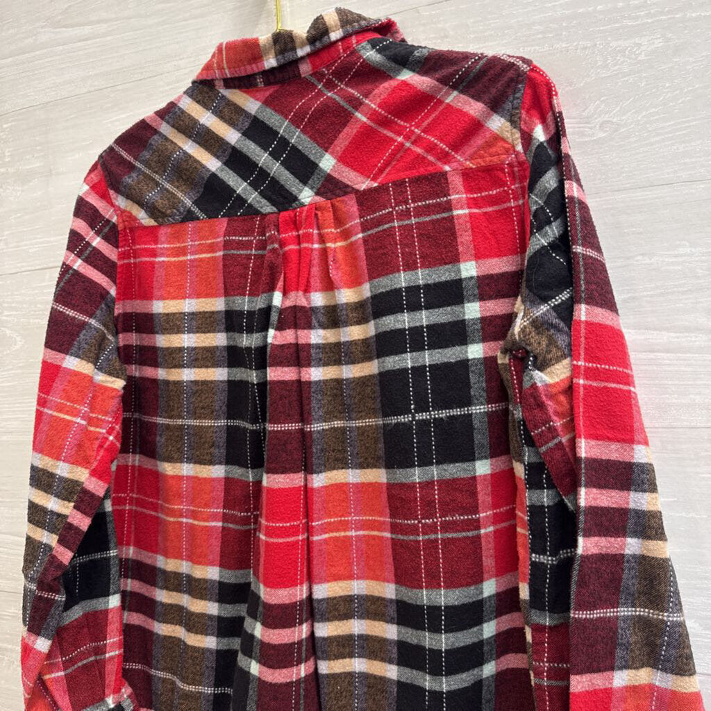 BDG Red/ Navy Plaid Long Sleeve Button Down Top Small