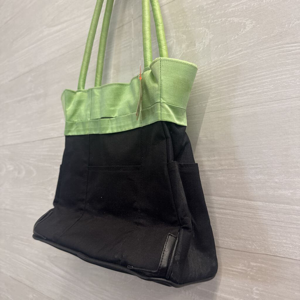 Claire V Black/ Green Shoulder Purse