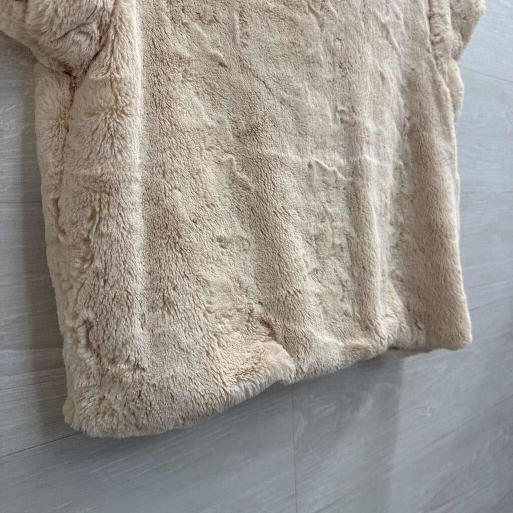 Maeve Cream Faux Fur Short Sleeve Top XXS