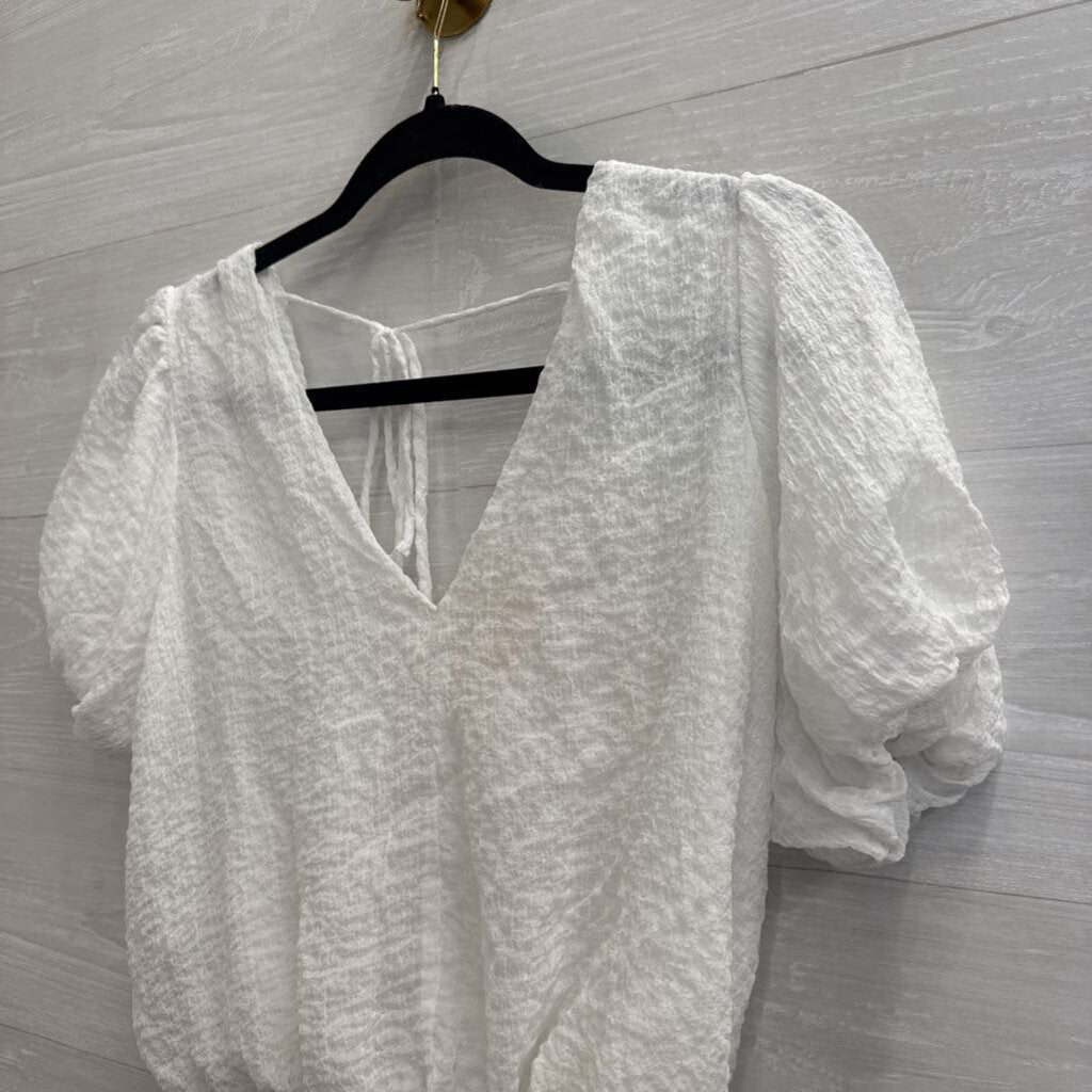 ASTR White Cropped Short Puff Sleeve Top Small