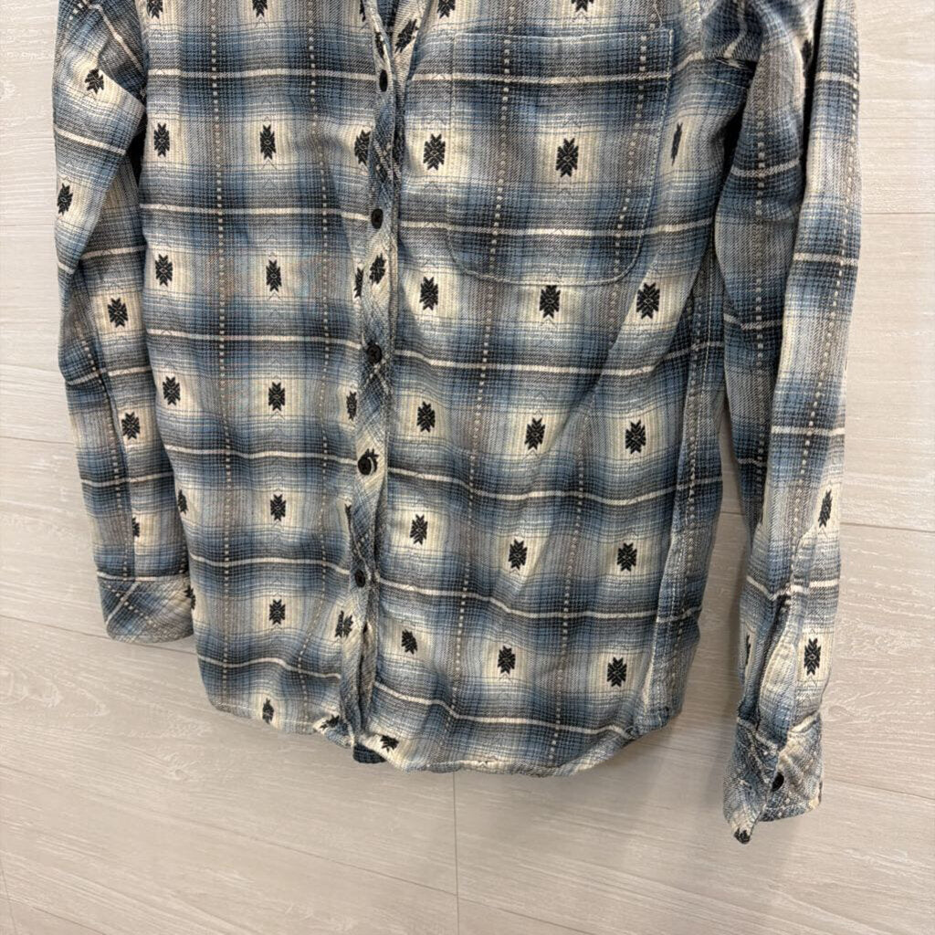Dylan Blue/ White Plaid Print Long Sleeve Button Down Top Small