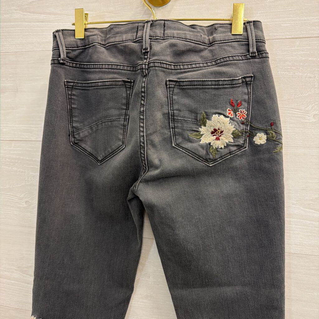 Driftwood Black/ Multi Embroidered Black Denim Jackie Jeans 26