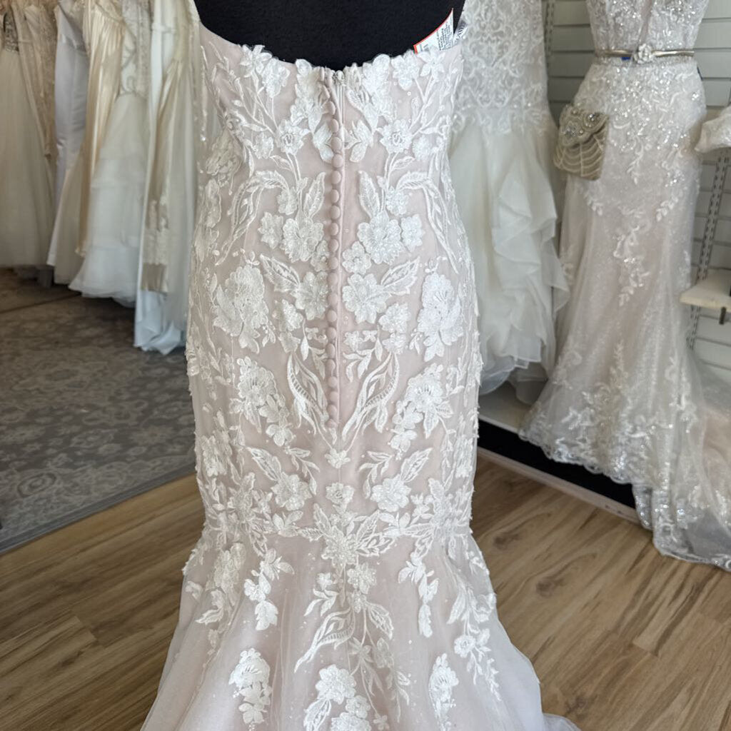 Oleg Cassini Strapless Lace Applique Wedding Dress 16W