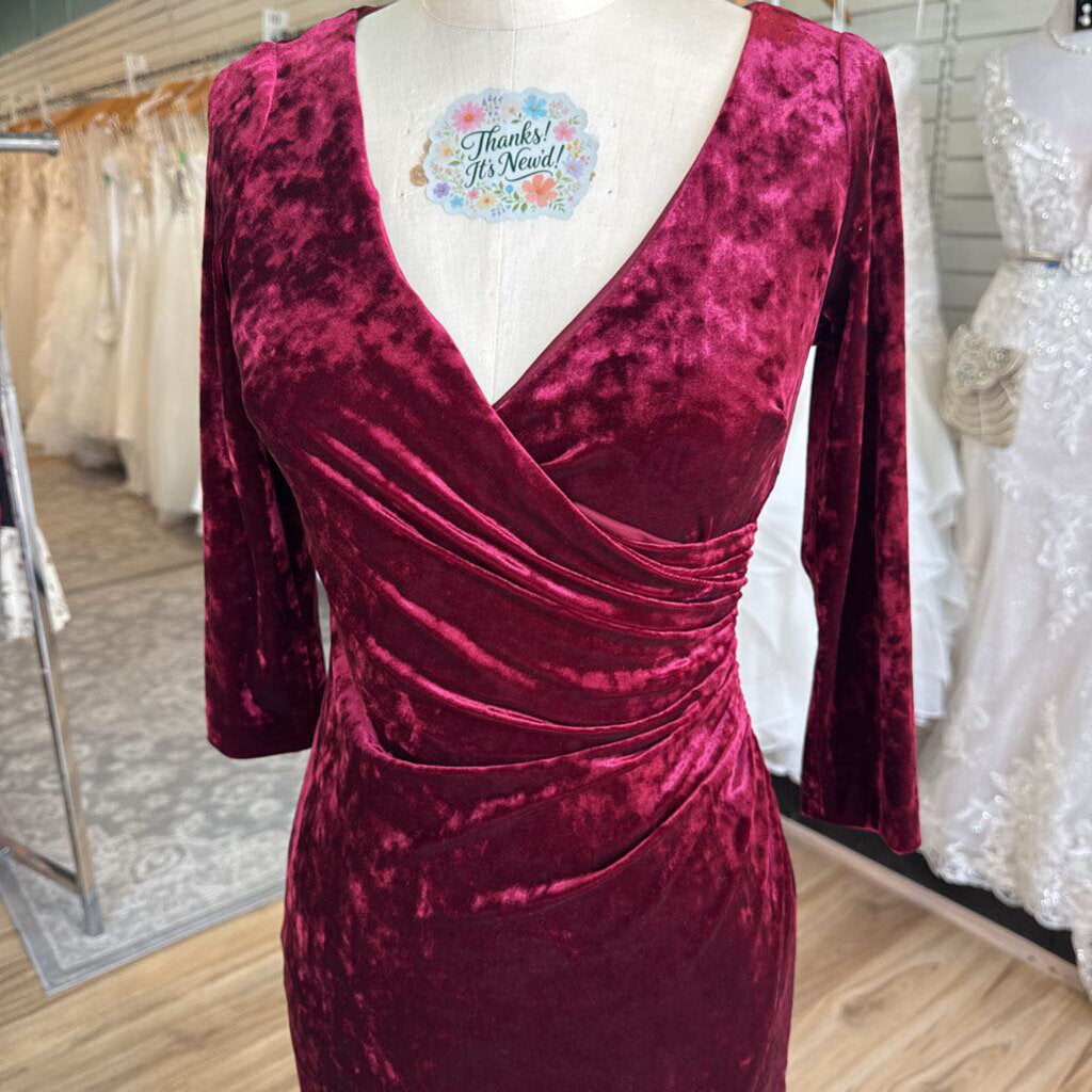 Adrianna Papell Burgundy Crushed Velvet Long Sleeve Long Formal Dress 0