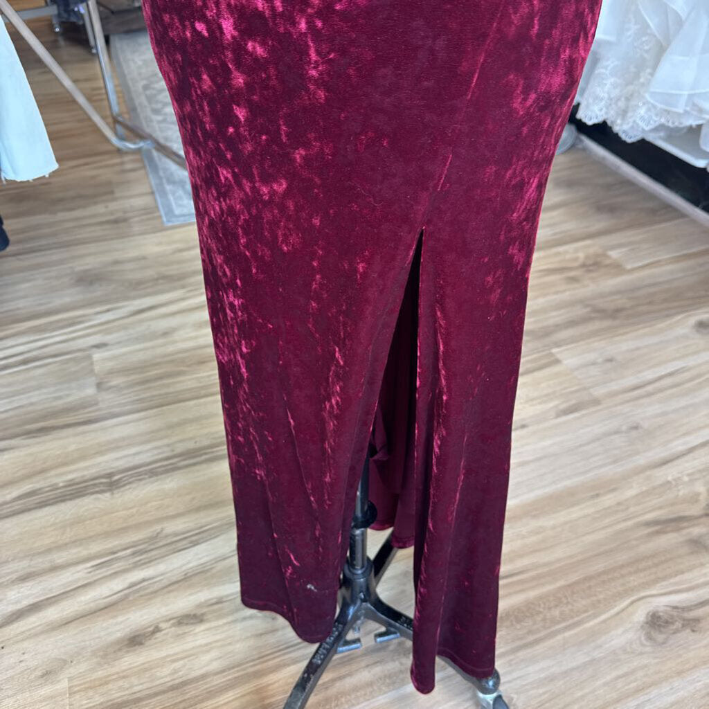 Adrianna Papell Burgundy Crushed Velvet Long Sleeve Long Formal Dress 0