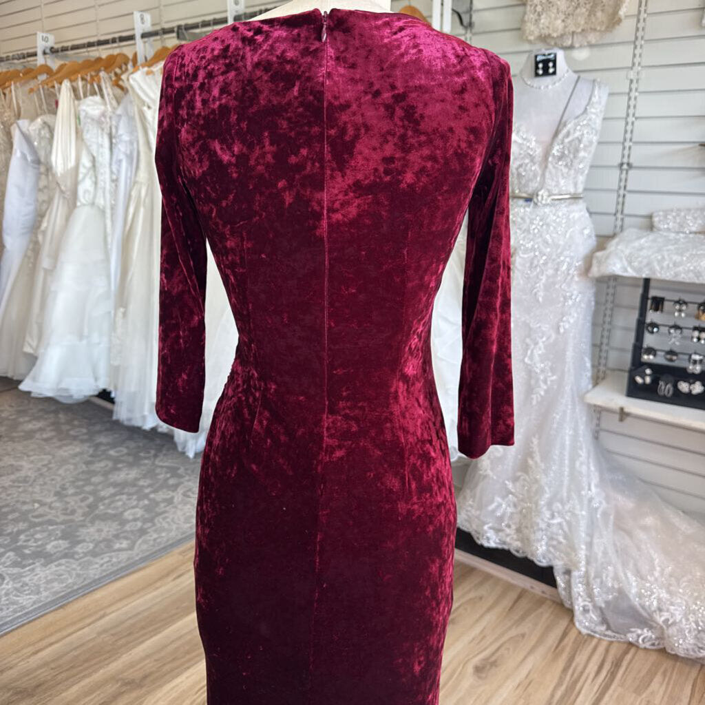 Adrianna Papell Burgundy Crushed Velvet Long Sleeve Long Formal Dress 0