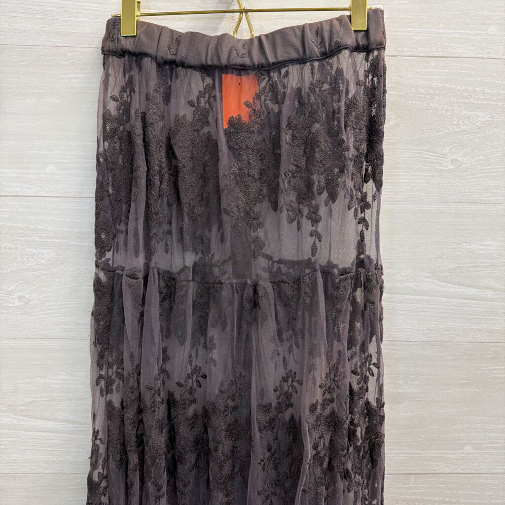 Listicle Grey Embroidered Unlined Tulle Maxi Skirt Small