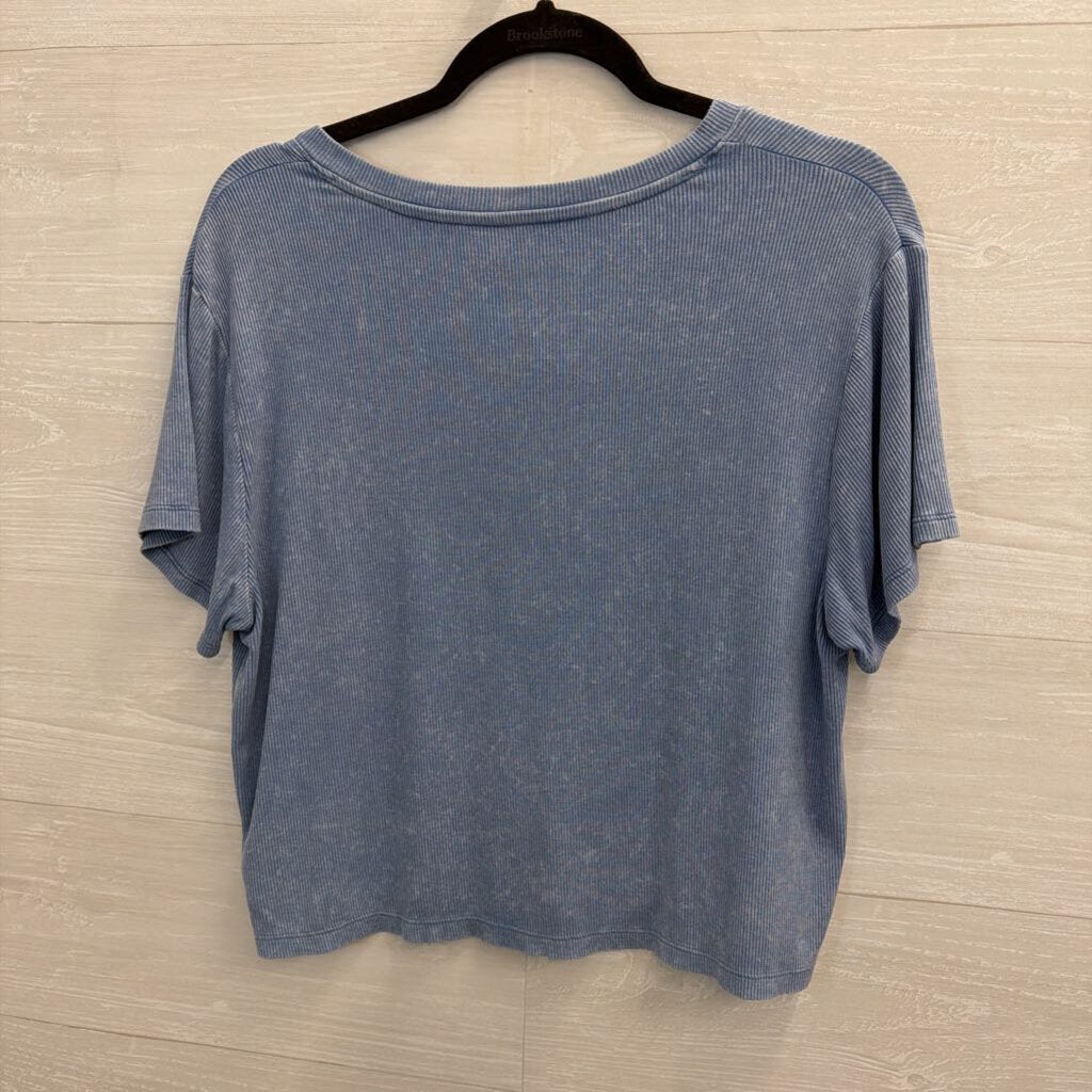 American Eagle Blue Cropped Short Sleeve Top Medium
