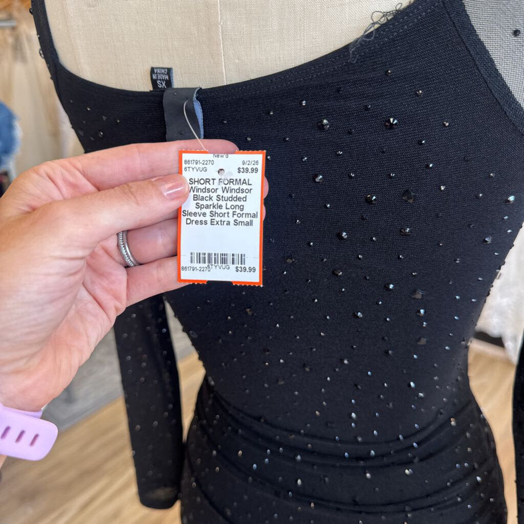 Windsor Black Studded Sparkle Long Sleeve Short Formal Dress Extra Small
