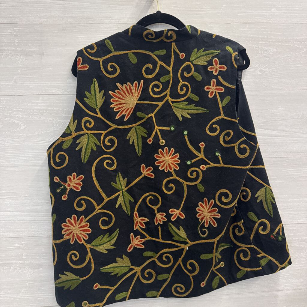Vintage Orvis Black/ Multi Embroidered Print Vest Top Large